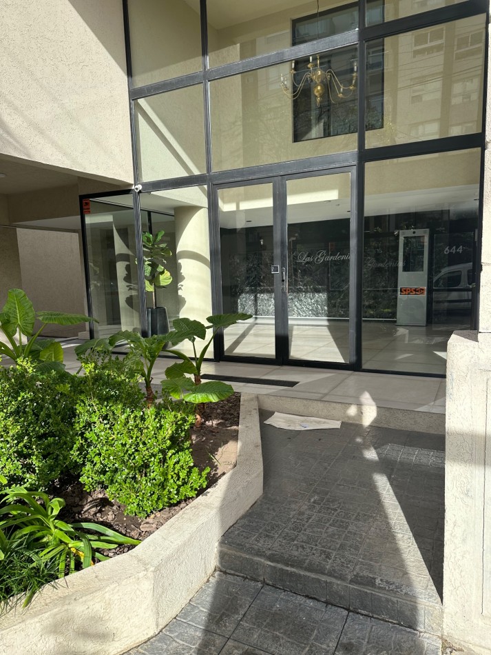 Venta de cocheras en Ituzaingo Norte