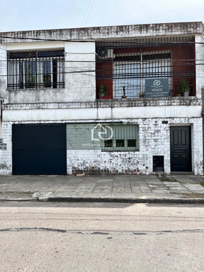casa en venta 5 dormitorios en Ciudadela.