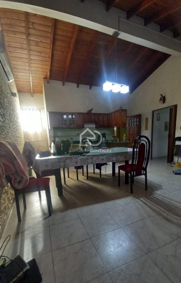 Propiedad en Block: 3 Departamentos en Villa Tesei | Ideal Inversion o Multifamiliar