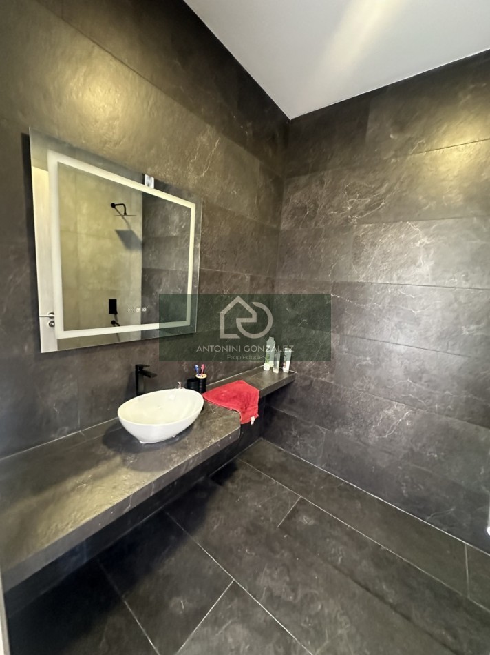 Venta casa 4 ambientes