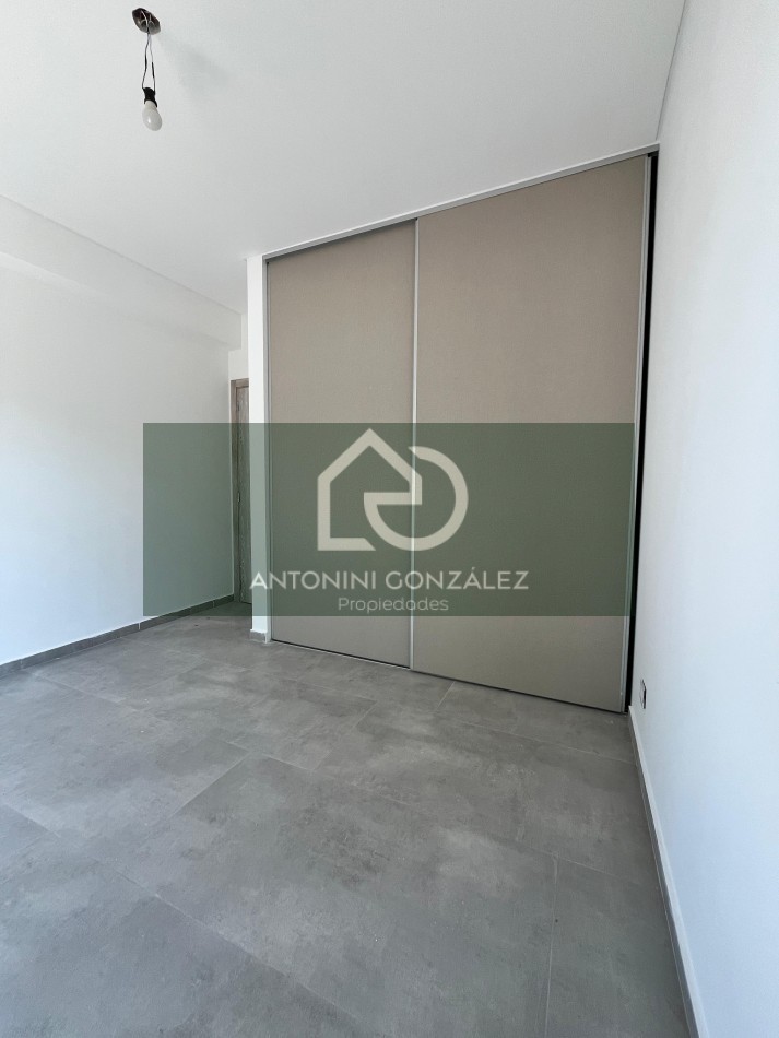 VENTA 2 AMBIENTES ITUZAINGO NORTE