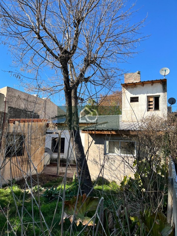 CASA EN VENTA EN ITUZAINGO NORTE A REFACCIONAR