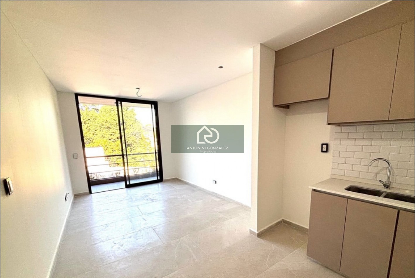  departamentos de 2 y 3 ambientes.