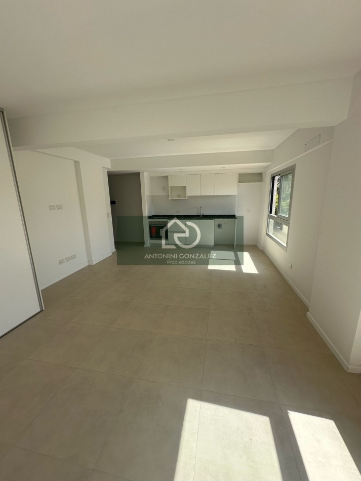 VENTA MONOAMBIENTE EN ITUZAINGO 