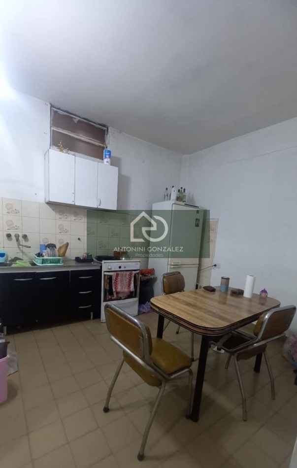 Propiedad en Block: 3 Departamentos en Villa Tesei | Ideal Inversion o Multifamiliar