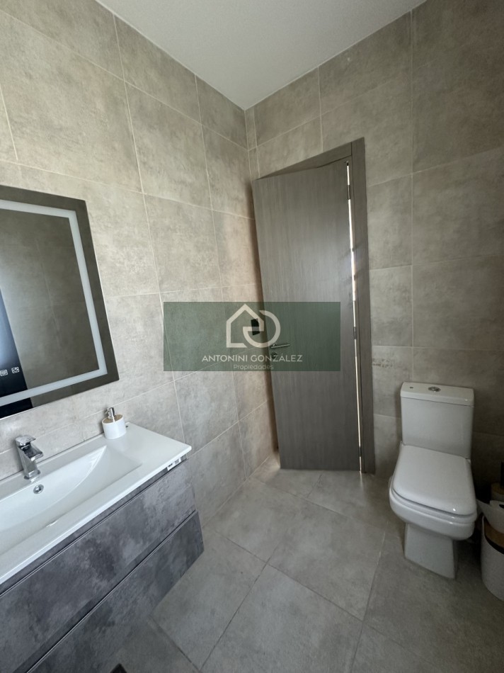 Venta casa 4 ambientes