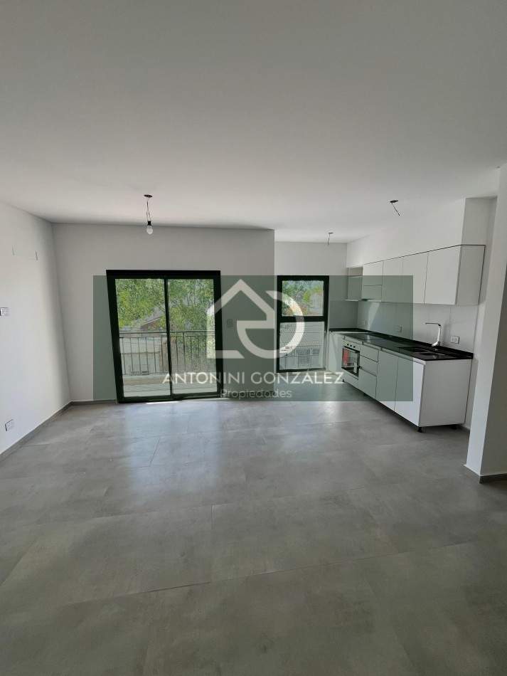 VENTA 2 AMBIENTES ITUZAINGO NORTE